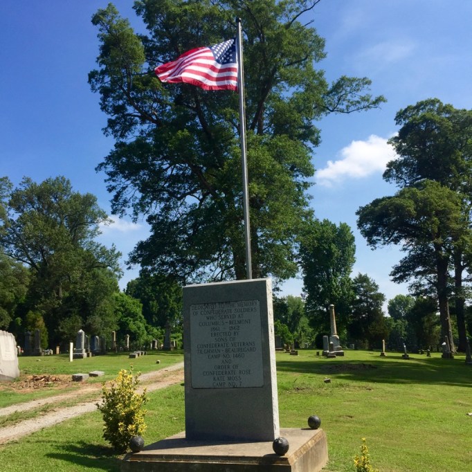Dedicated to the Memory of Confederate Soldiers Who Served at Columbus - Belmont 1861-1862 Erected by Sons of Confederate Veterans Tilghman - Beauregard Camp No. 1460 and Order of Confederate Rose Kate Moss Camp No. 7